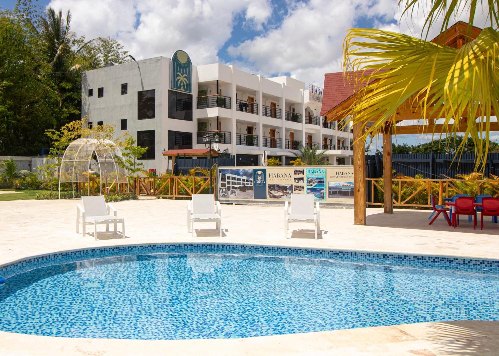 Habana Hotel Y Restaurante 伊圭 外观 照片